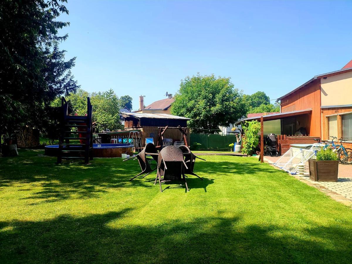 Ubytovani U Rybnicka Villa Arnoltice u Decina Buitenkant foto